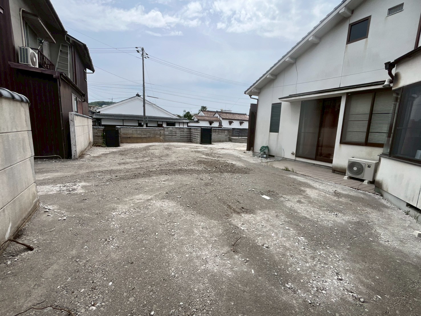 駐車場作成（砕石）